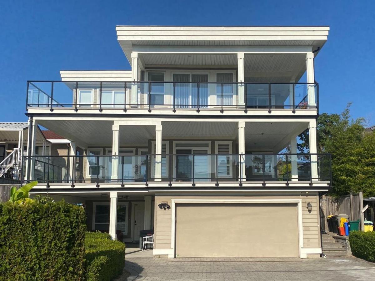 New Two-Bedroom Legal Suite With Parking White Rock Εξωτερικό φωτογραφία